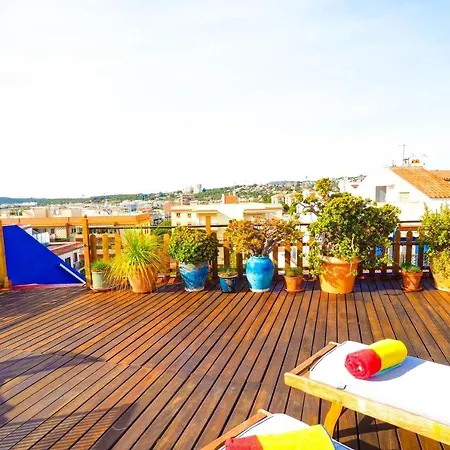 Rosales Penthouse With 2 Terraces By Hello Apartman Sitges