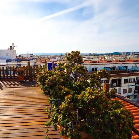 Rosales Penthouse With 2 Terraces By Hello Apartman Sitges